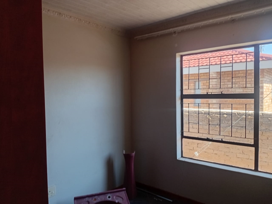 3 Bedroom Property for Sale in Mmabatho Unit 15 North West